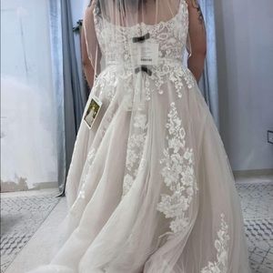 Plus Size Wedding Dress!